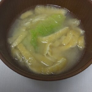 花かつおで白菜の油揚げ味噌汁